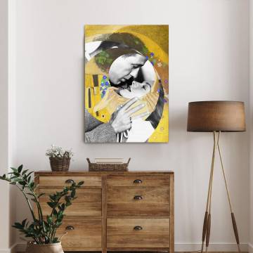 Πίνακας σε καμβά A kiss in mixed media Καμβάς τελαρωμένος Όψη 1 2