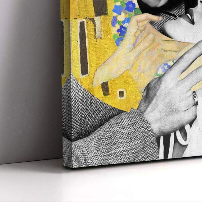 Πίνακας σε καμβά A kiss in mixed media, λεπτομέρεια