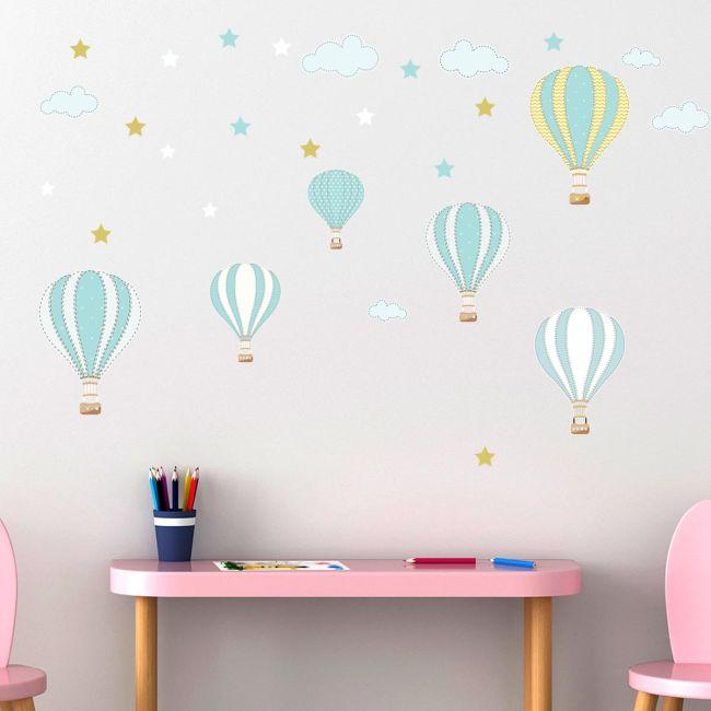 Kids wall stickersBalloons in the night sky 2
