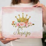 Wishes book, Golden crown and flowers