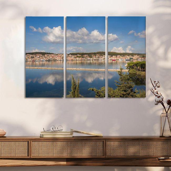 Πίνακας σε καμβά Αργοστόλι, Sunset view of greek city of Argostoli, τρίπτυχος