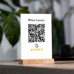 Plexiglass λευκό, QR κωδικόςμαύρο, αξιολογήστε μας στο Google