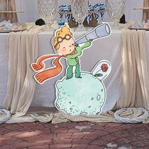 Wooden printed figures little prince wirh telescope 2