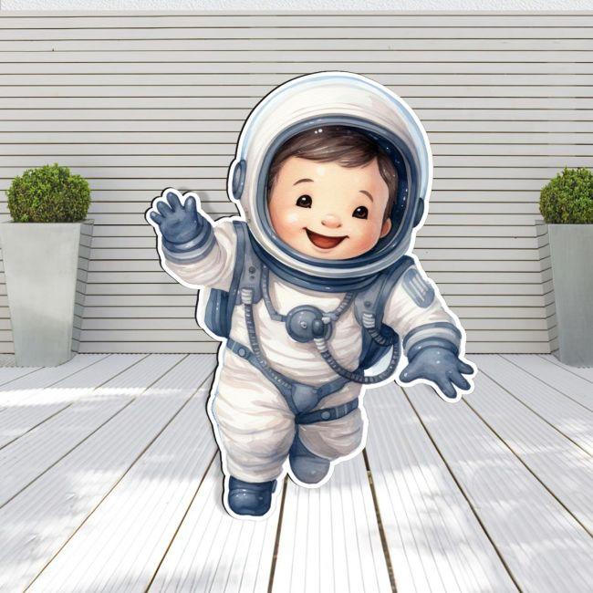 Wooden printed figure, cute astronaut