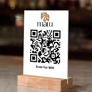 Sign plexiglass white, Scan for WIFI