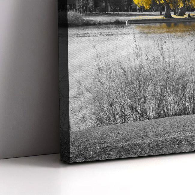 Canvas print Golden yellow tree