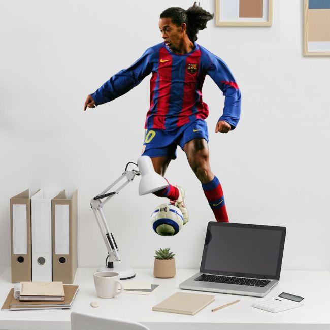 Football wall sticker ronaldinho