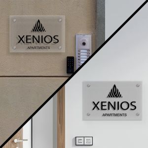 Πινακίδα εισόδου διάφανο plexiglass μαύρα γράμματα Plexiglass 3mm Όψη 1