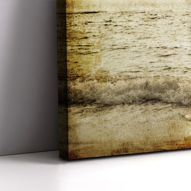 Canvas print The secret kiss