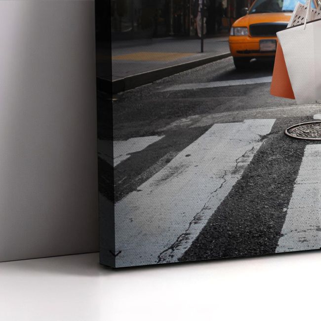 Πίνακας σε καμβά Crossing red