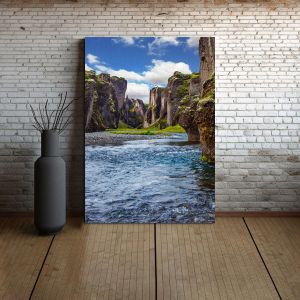 Canvas printThe cold water
