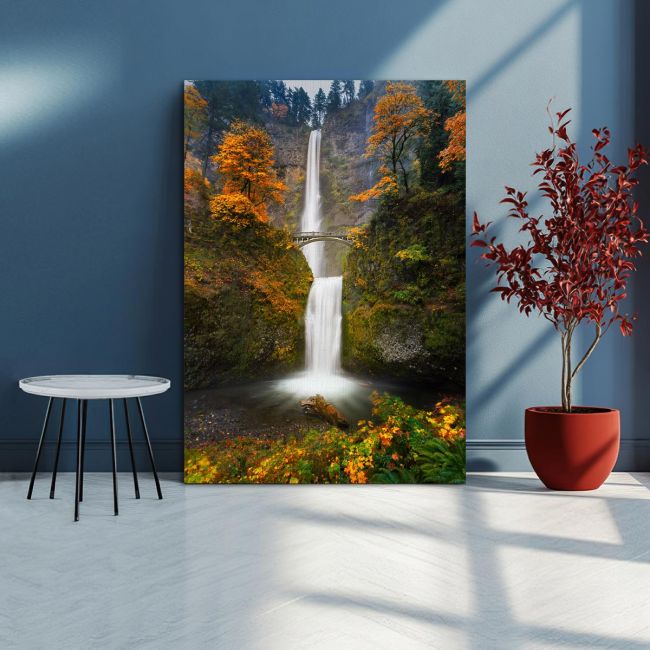 Canvas print Multnomah falls in autumn colors