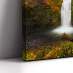 Πίνακας σε καμβά Καταρράκτης, Multnomah falls in autumn colors