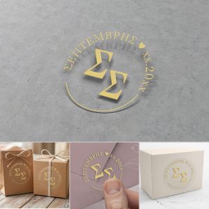 Διαφανή αυτοκόλλητα γάμου με χρυσά αρχικά ζευγαριού και ημερομηνία για μπομπονιέρες χρώμα σαμπάνια 2