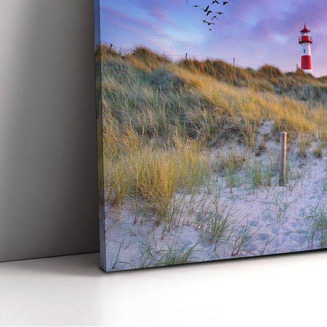 Canvas printfamile names sign, lighthouse