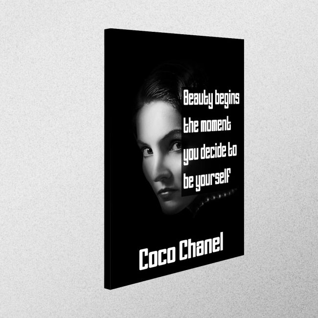 Πίνακας σε καμβά Beauty begins..., Coco Chanel