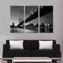 Canvas print Manhattan bridge grayscale,  3 panels