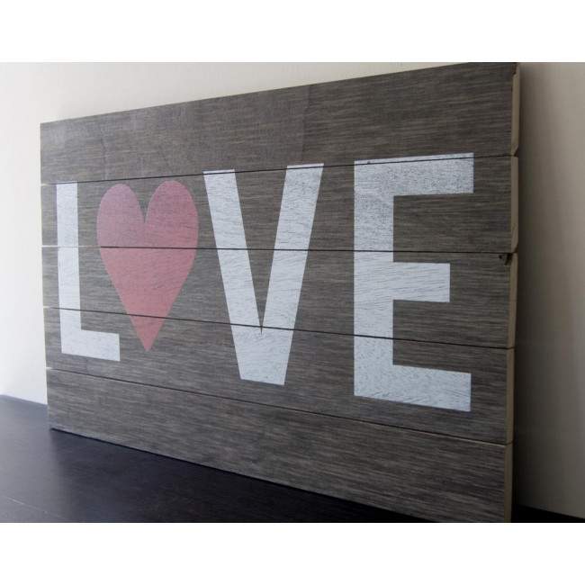 Wooden sign L♥VE