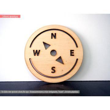 Wooden decorative figure, coaster compass