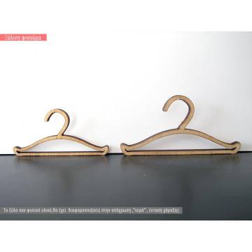 Wooden hunger decorative figure