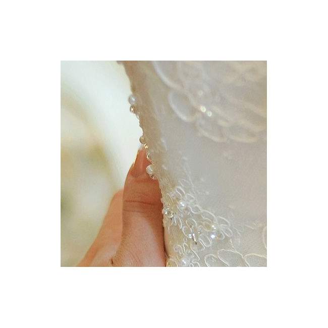 Room divider Wedding dress