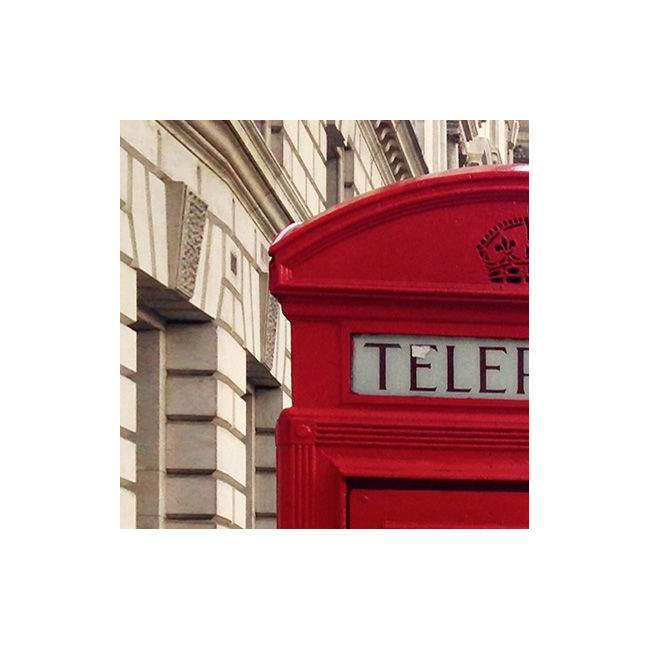 Παραβάν, English phonebooth