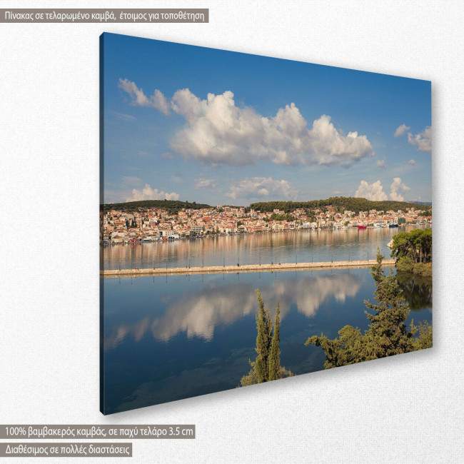 Canvas print Sunset view of greek city of Argostoli, side