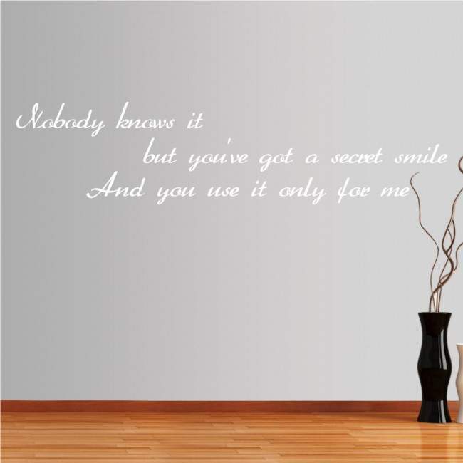 Wall stickers phrases. Nobody knows it