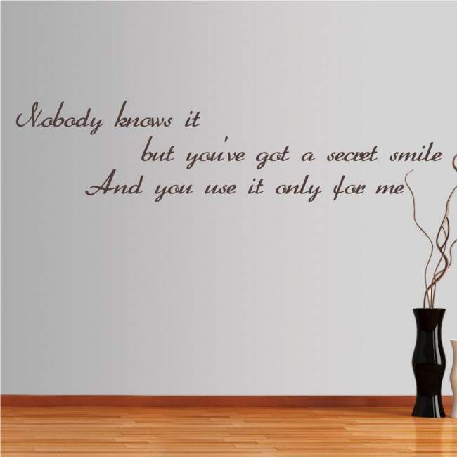 Wall stickers phrases. Nobody knows it