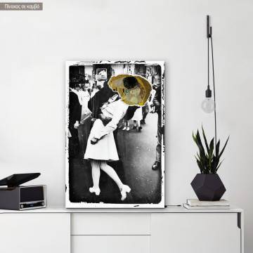 Canvas print The kiss after the war, (based on The kiss by Klimt G)
