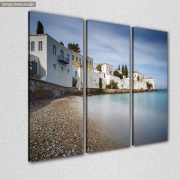 Canvas print Traditional architecture in Spetses,3 panels 2