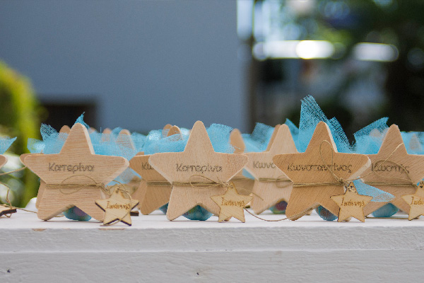 &Xi;ύ&lambda;&iota;&nu;&alpha; &alpha;&sigma;&tau;έ&rho;&iota;&alpha; &mu;&epsilon; ό&nu;&omicron;&mu;&alpha;