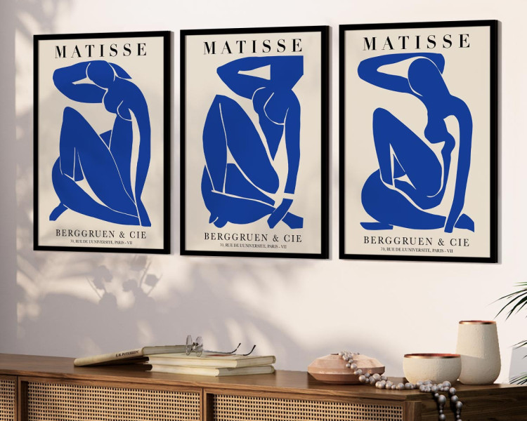 A female form I,II και ΙΙΙ