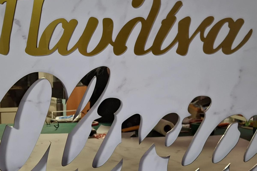 Plexiglas Χρυσό, Χρυσός Καθρέπτης, Καθρέπτης Πληροφορίες